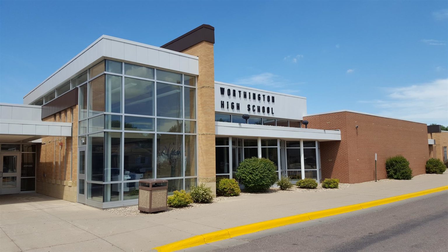 Schools Independent School District 518