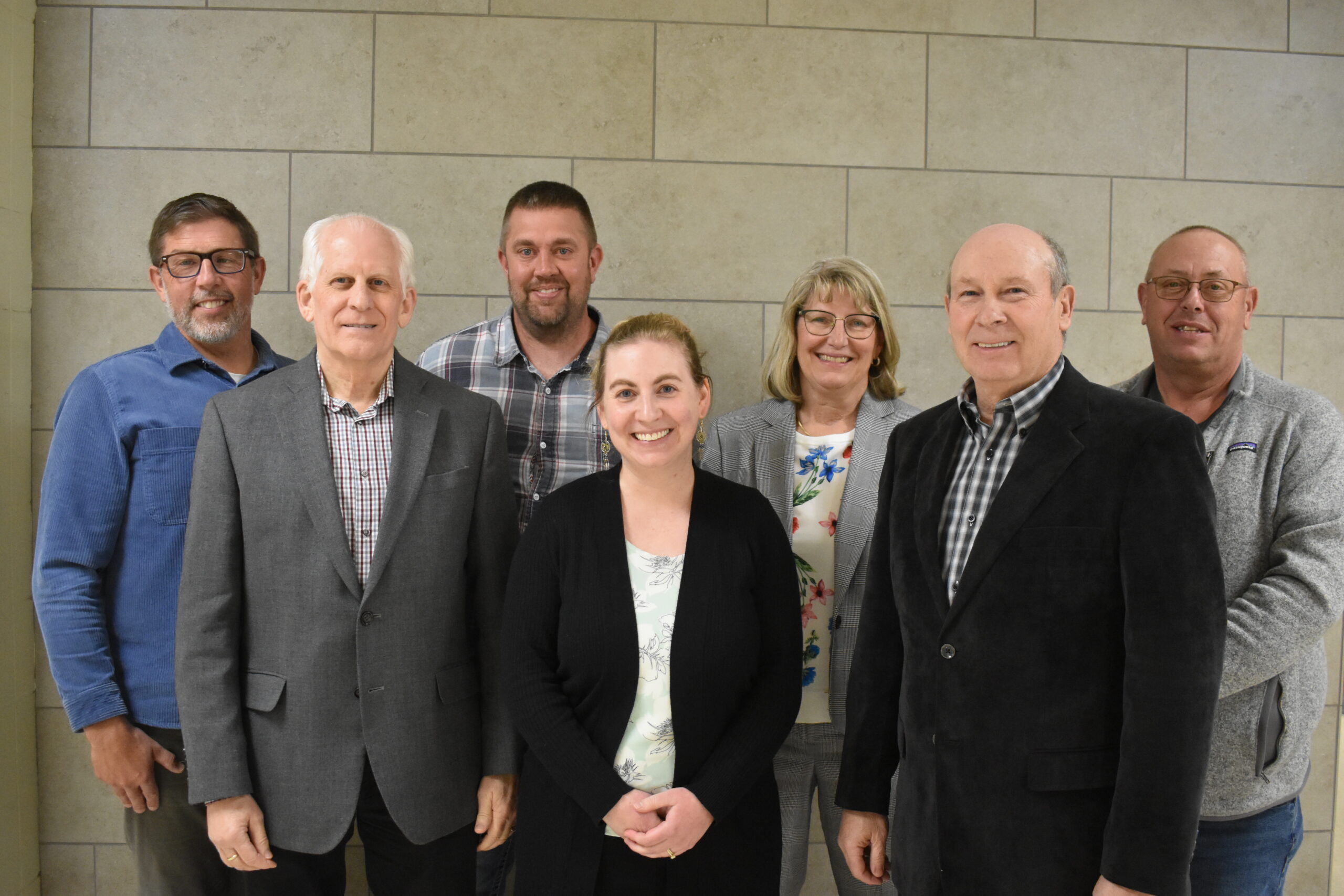 School Board Independent School District 518